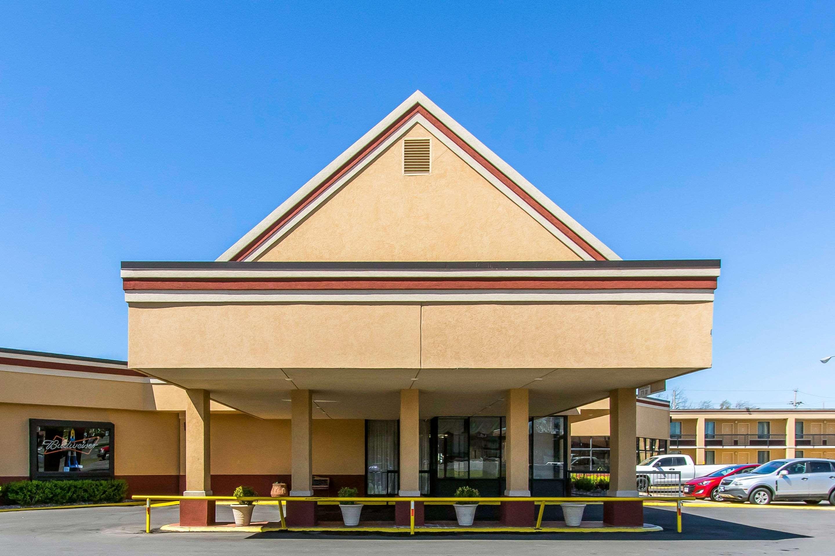 クオリティ イン ダンカン Hwy 81 Duncan エクステリア 写真